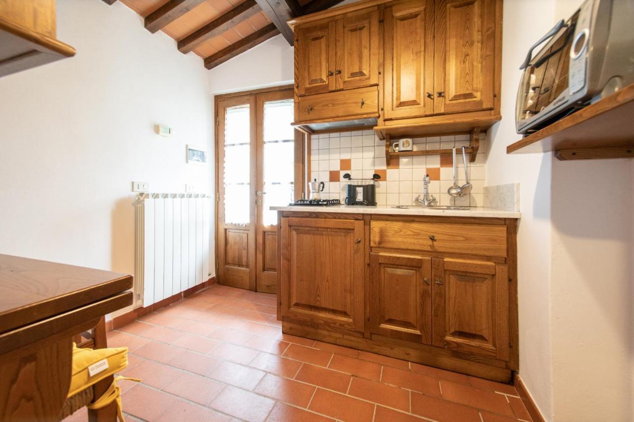 Casetta Di Butia, Ginestra Apartment With Swimming Pool Борго-а-Моццано Екстер'єр фото